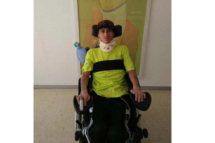 Ayudemos a Camilo con su rehabilitación