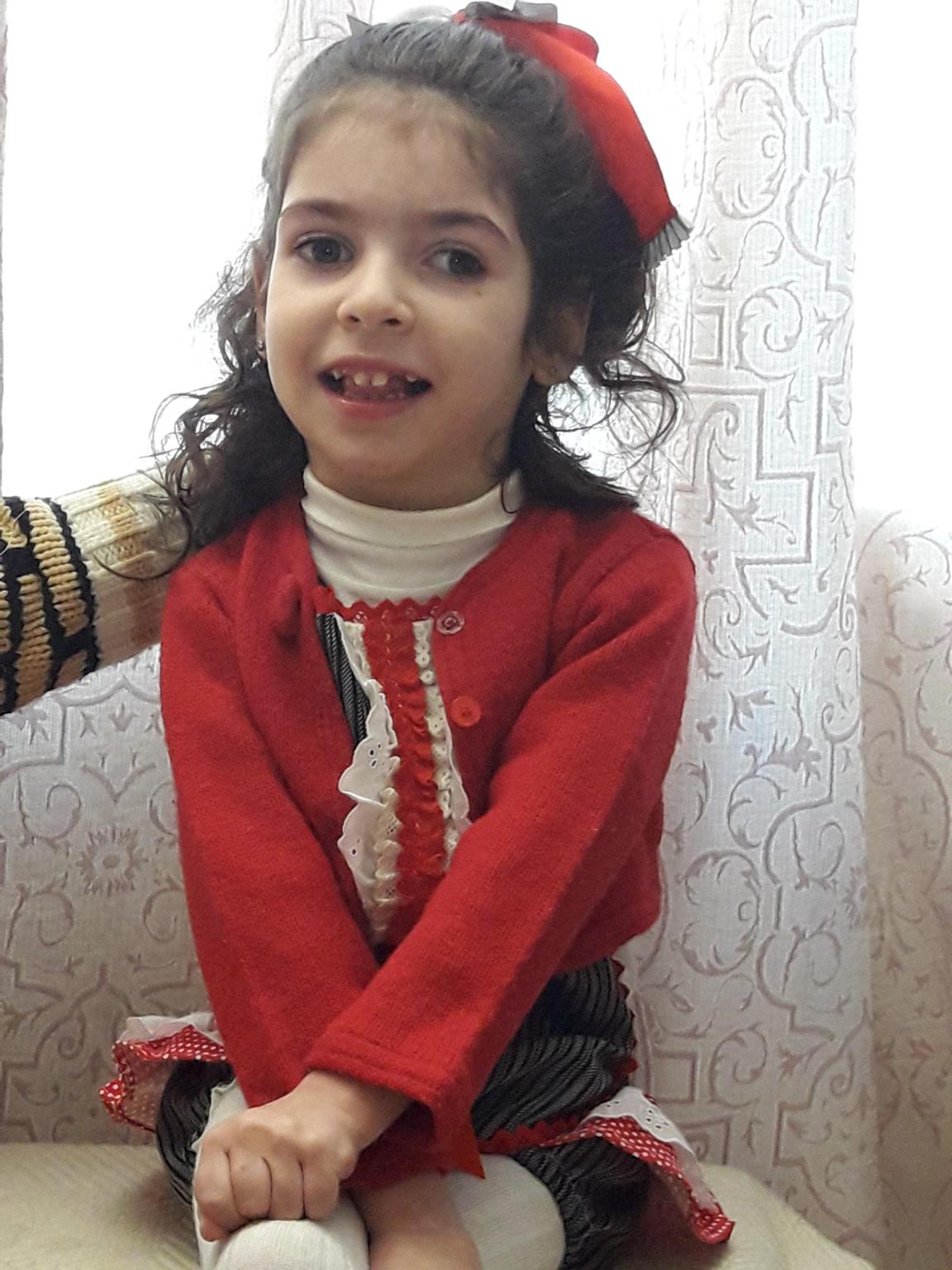 Rubi Necesita de Angeles