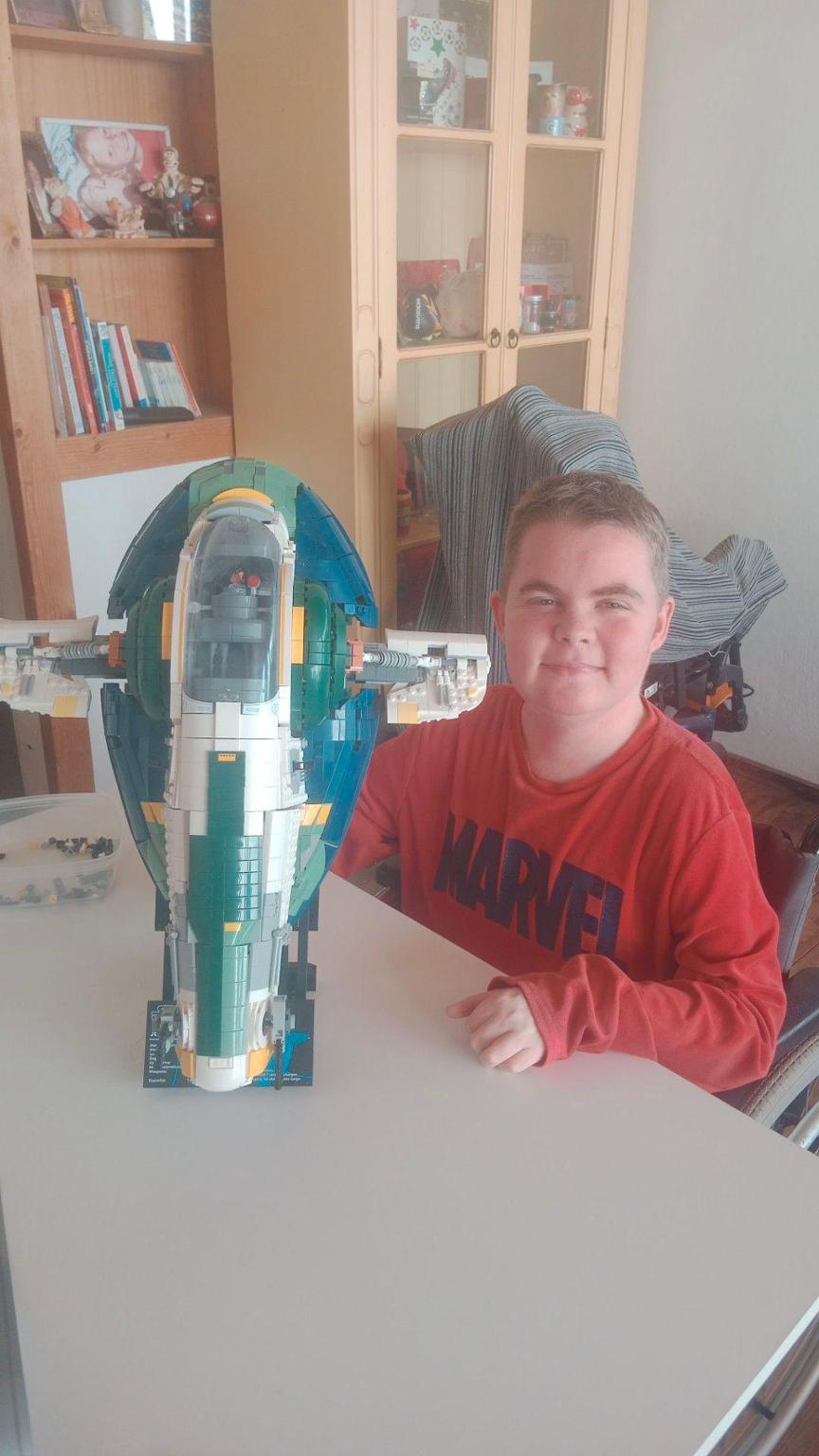 Help for Aaron Tyler Bannister DMD Tenerife