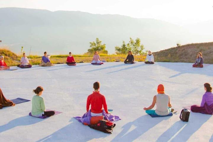 Escuela de Yoga en Andalucía