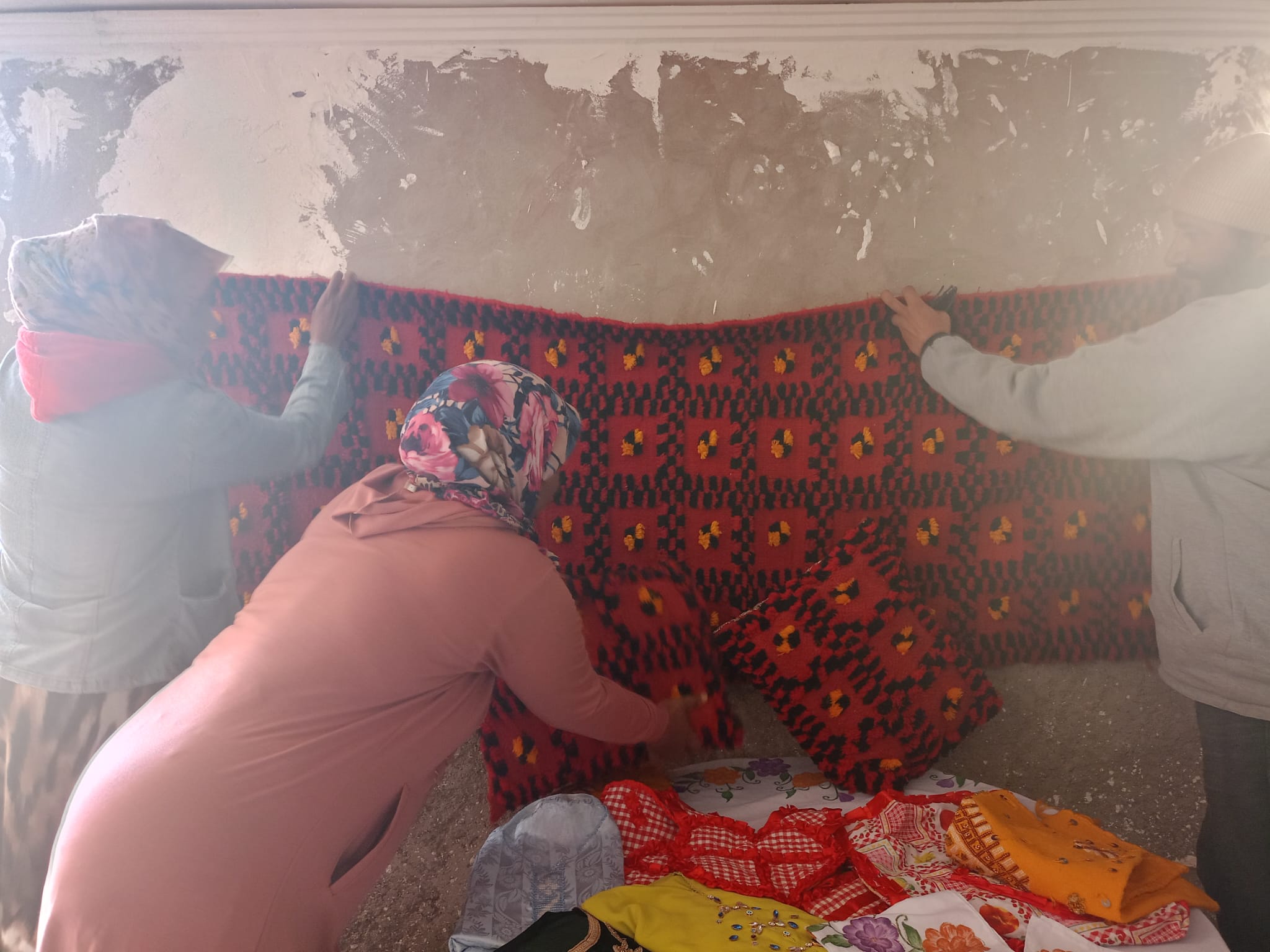 FROM SOUTH TO SOUTH: Help the women's associative network