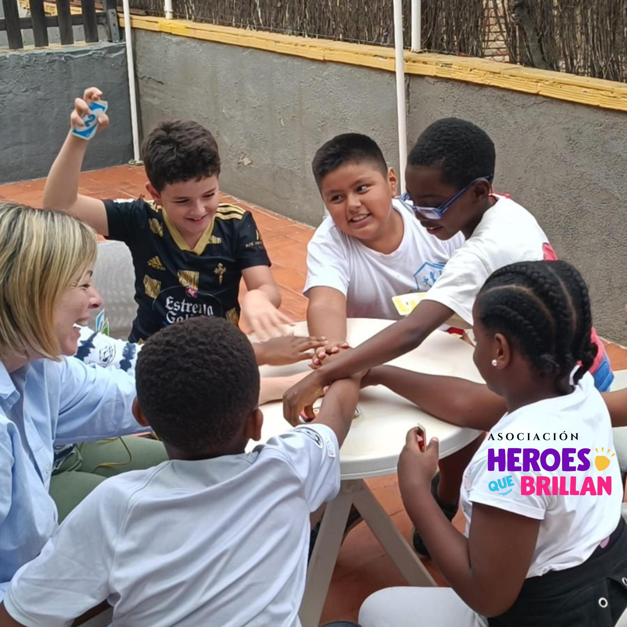 Asociación Héroes que Brillan