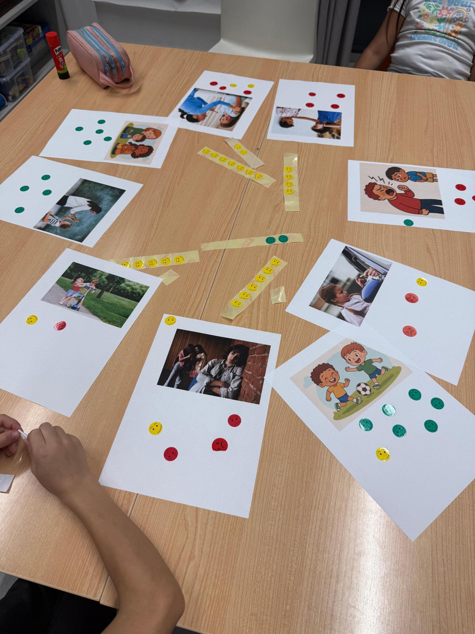 Ningun niño/a crece con miedo (Prevención del maltrato infantil y bullying)