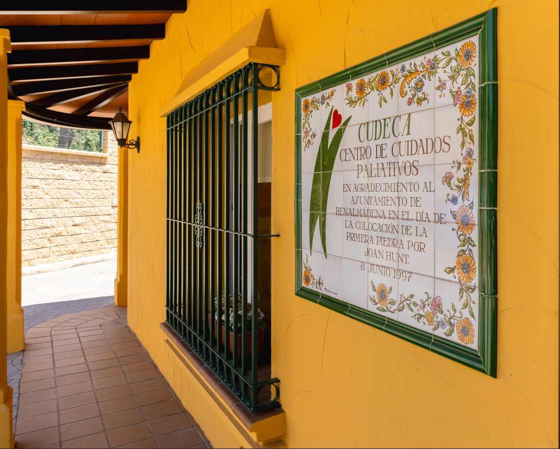 Hucha que cuida-Fundación Cudeca.